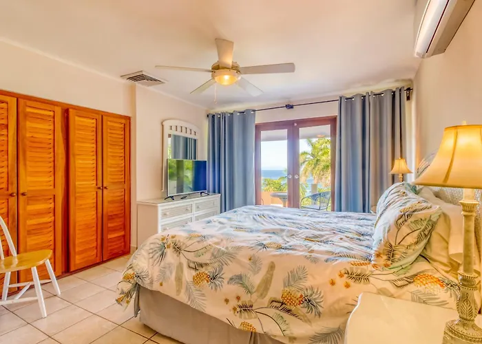Bahia Pez Vela At 18